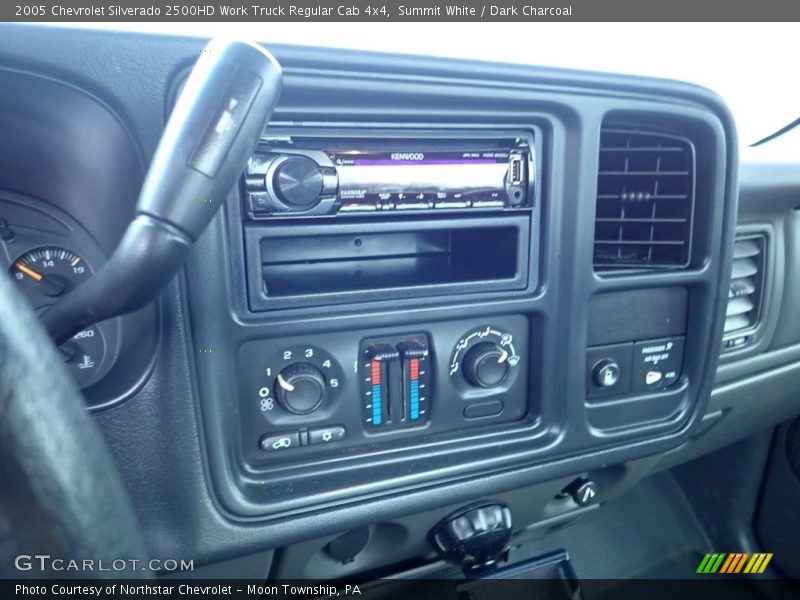 Summit White / Dark Charcoal 2005 Chevrolet Silverado 2500HD Work Truck Regular Cab 4x4