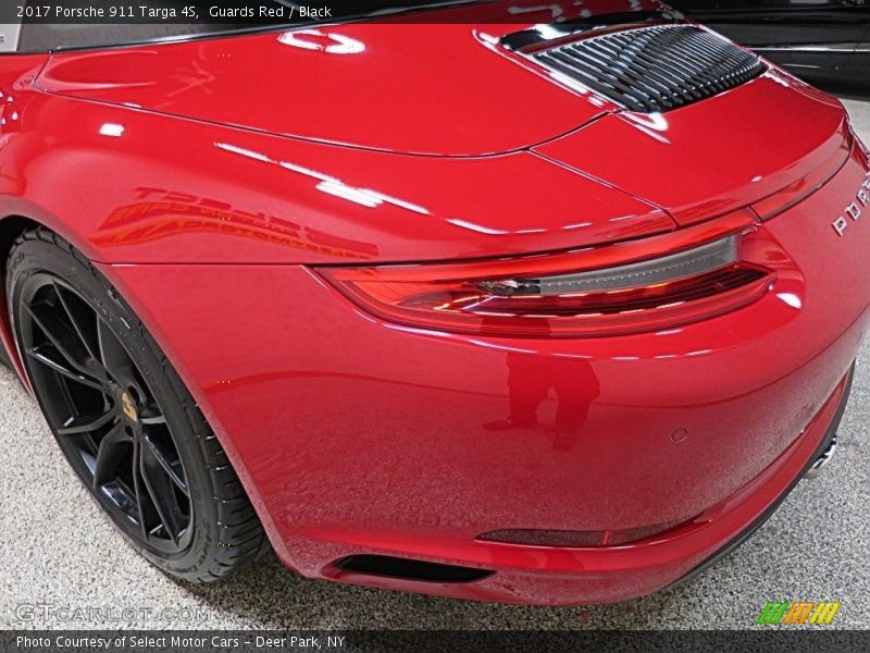 Guards Red / Black 2017 Porsche 911 Targa 4S