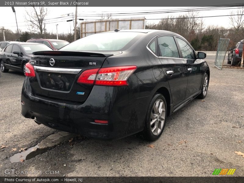 Super Black / Charcoal 2013 Nissan Sentra SR