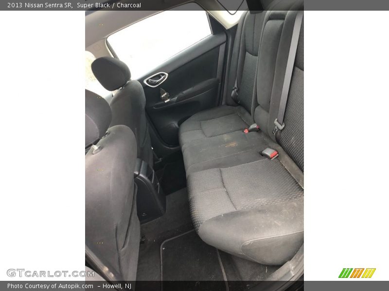 Super Black / Charcoal 2013 Nissan Sentra SR
