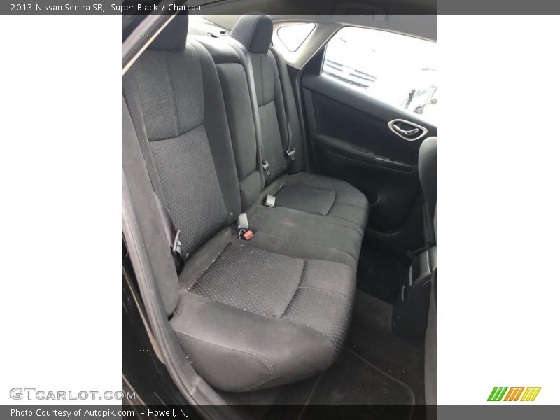Super Black / Charcoal 2013 Nissan Sentra SR