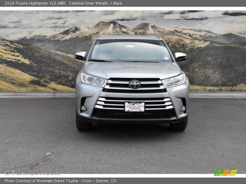 Celestial Silver Metallic / Black 2019 Toyota Highlander XLE AWD