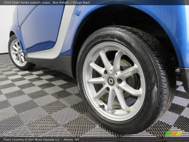 Blue Metallic / Design Black 2009 Smart fortwo passion coupe