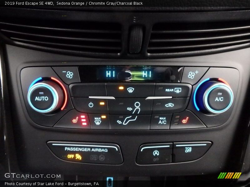 Sedona Orange / Chromite Gray/Charcoal Black 2019 Ford Escape SE 4WD