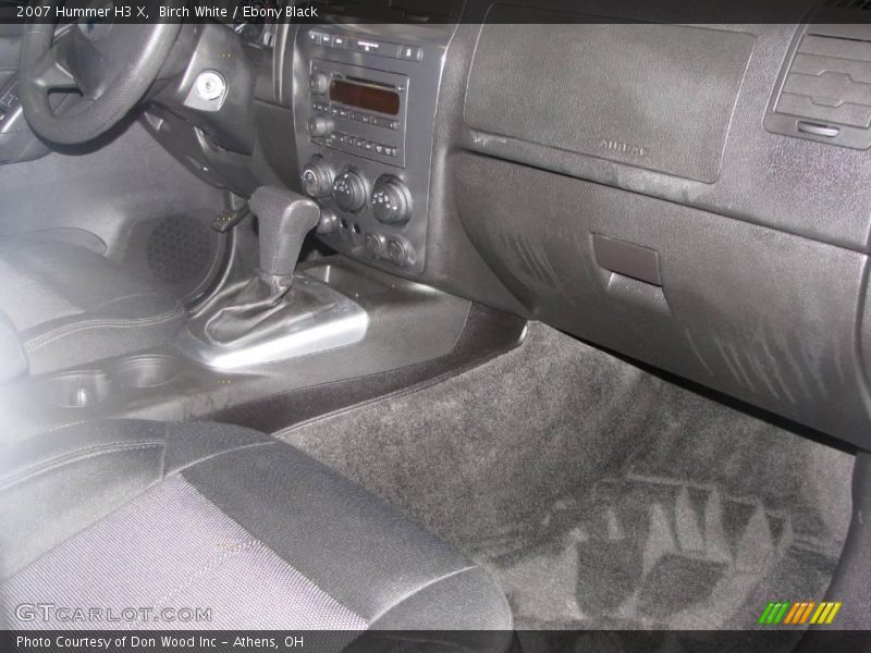 Birch White / Ebony Black 2007 Hummer H3 X