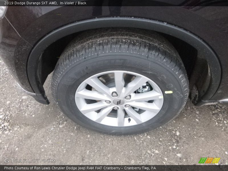 In–Violet / Black 2019 Dodge Durango SXT AWD