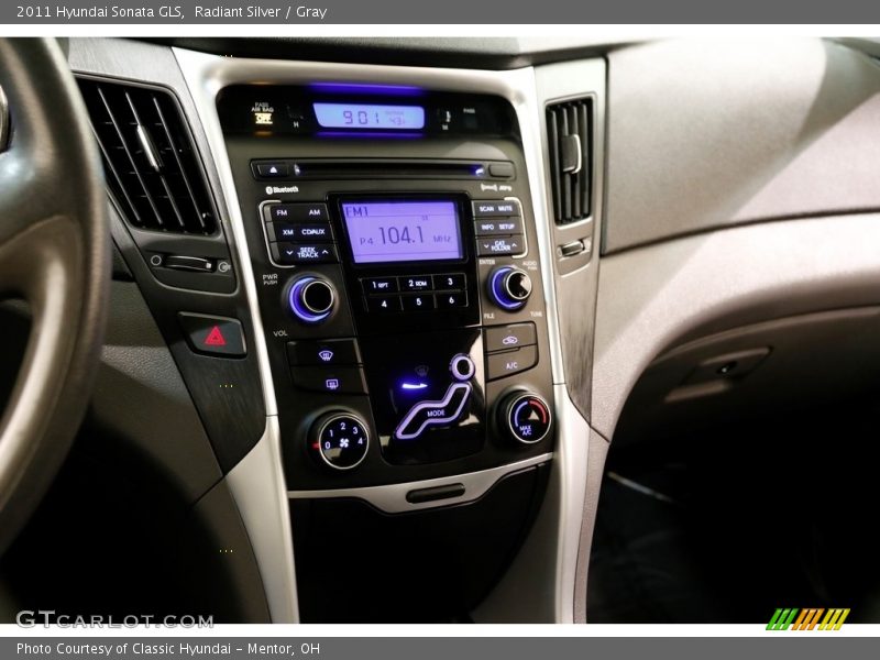 Radiant Silver / Gray 2011 Hyundai Sonata GLS