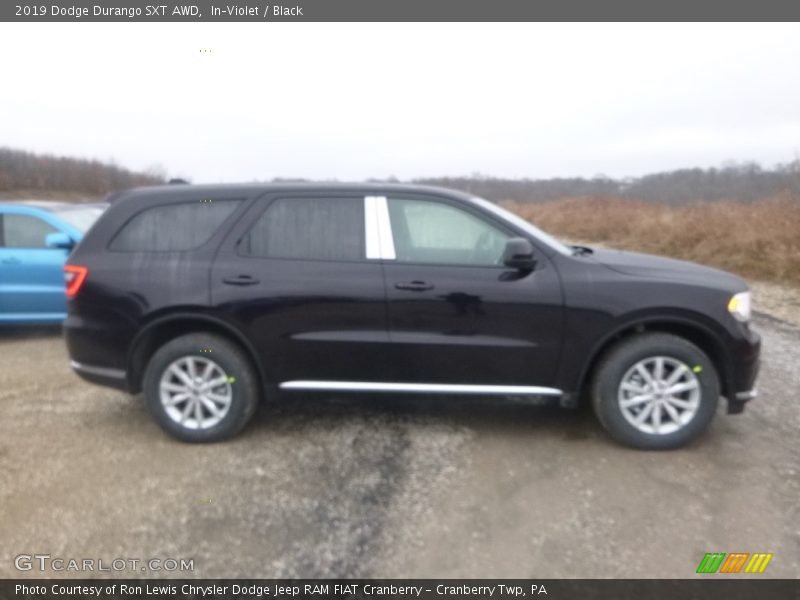 In–Violet / Black 2019 Dodge Durango SXT AWD