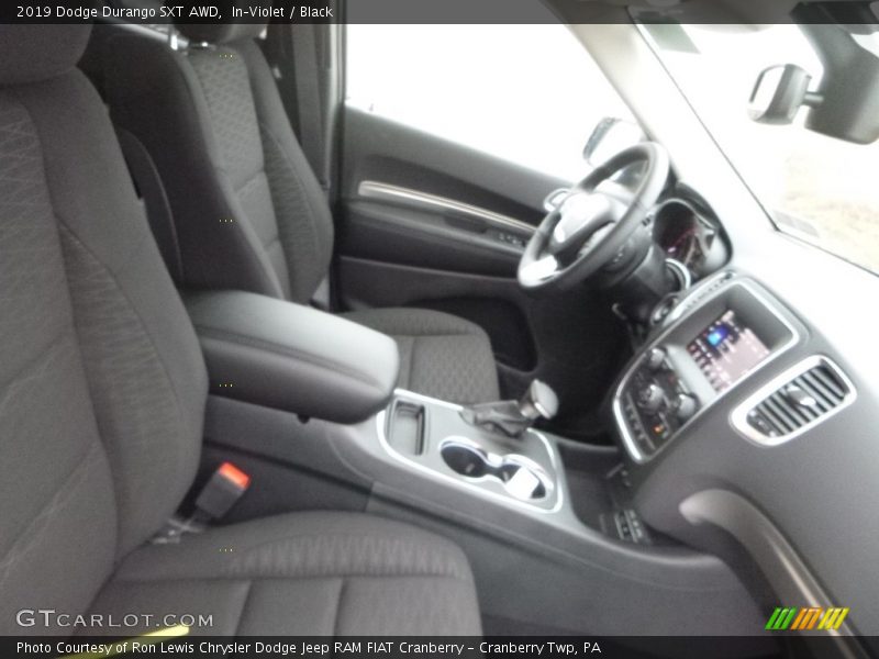 In–Violet / Black 2019 Dodge Durango SXT AWD