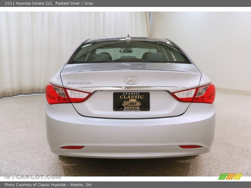 Radiant Silver / Gray 2011 Hyundai Sonata GLS
