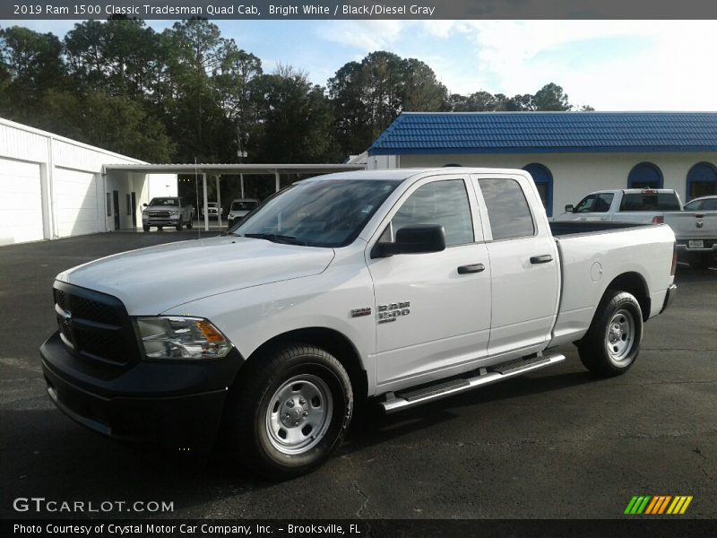 Bright White / Black/Diesel Gray 2019 Ram 1500 Classic Tradesman Quad Cab