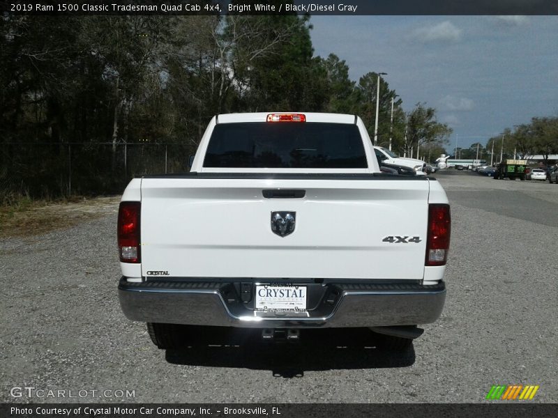 Bright White / Black/Diesel Gray 2019 Ram 1500 Classic Tradesman Quad Cab 4x4