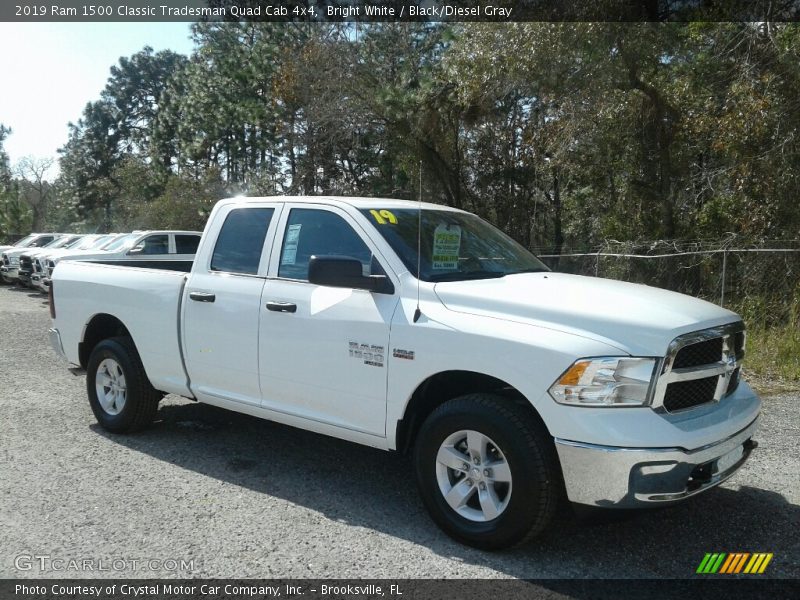 Bright White / Black/Diesel Gray 2019 Ram 1500 Classic Tradesman Quad Cab 4x4