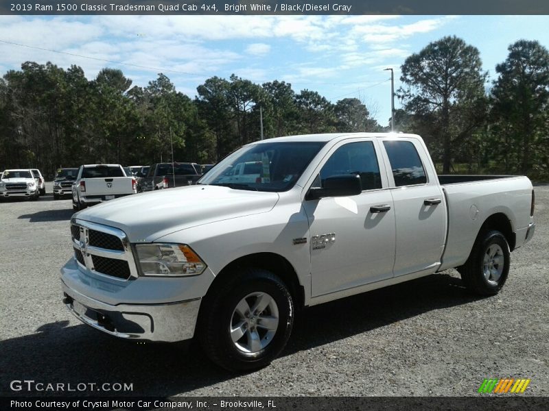 Bright White / Black/Diesel Gray 2019 Ram 1500 Classic Tradesman Quad Cab 4x4