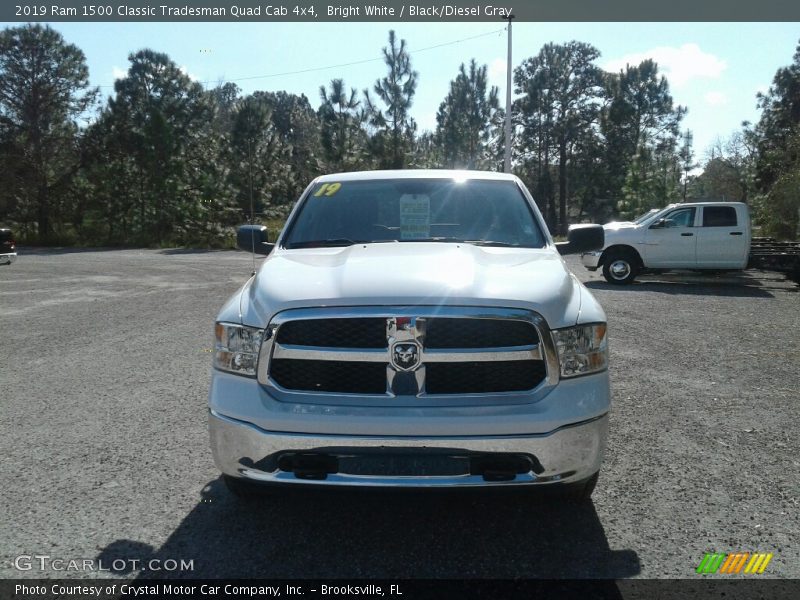 Bright White / Black/Diesel Gray 2019 Ram 1500 Classic Tradesman Quad Cab 4x4