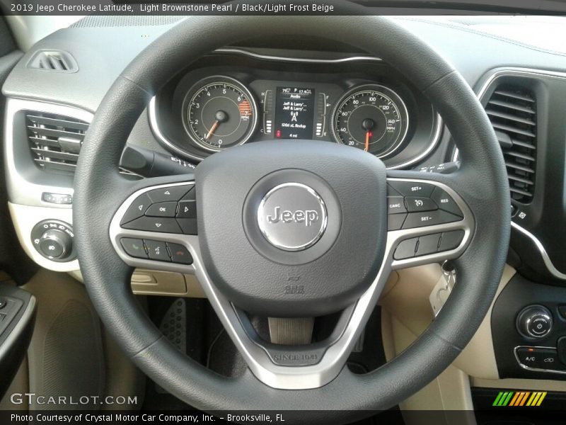 Light Brownstone Pearl / Black/Light Frost Beige 2019 Jeep Cherokee Latitude