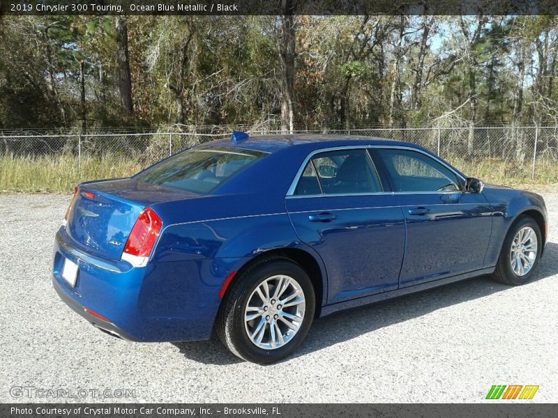 Ocean Blue Metallic / Black 2019 Chrysler 300 Touring