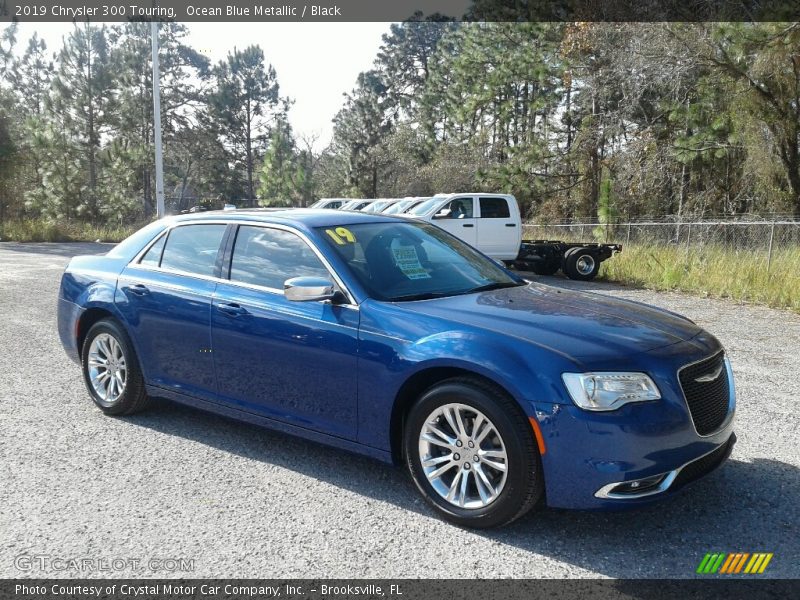 Ocean Blue Metallic / Black 2019 Chrysler 300 Touring