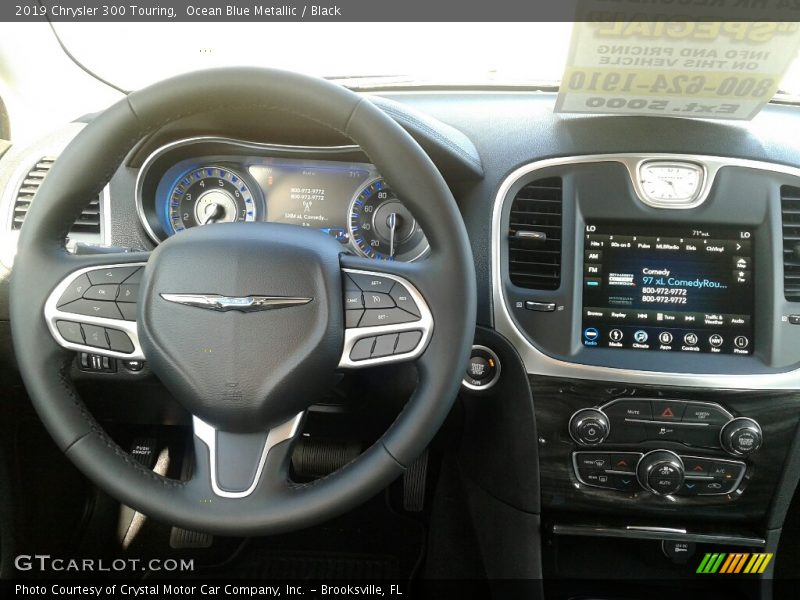 Ocean Blue Metallic / Black 2019 Chrysler 300 Touring
