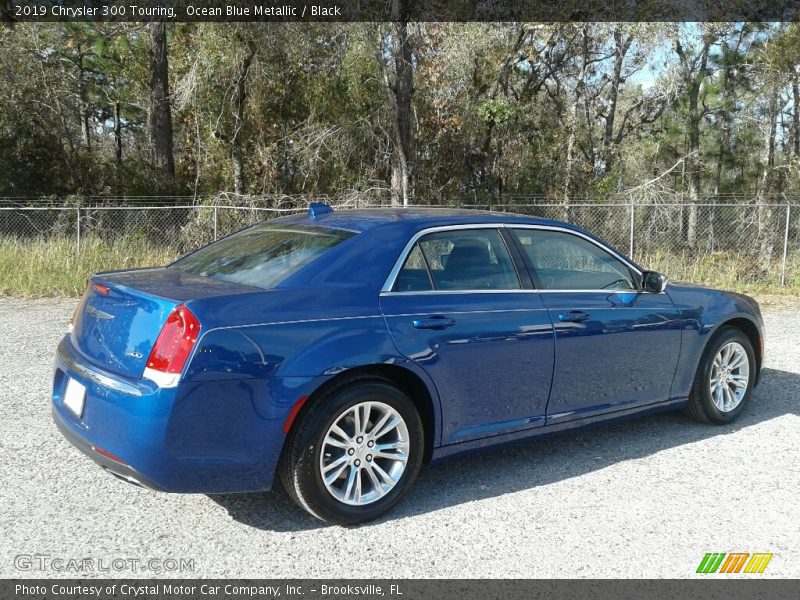 Ocean Blue Metallic / Black 2019 Chrysler 300 Touring