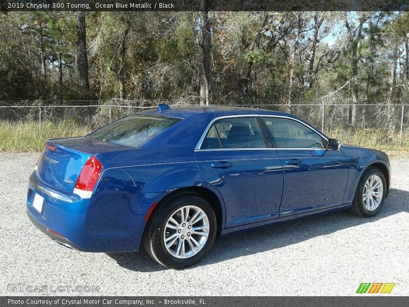 Ocean Blue Metallic / Black 2019 Chrysler 300 Touring