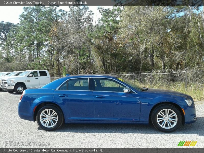 Ocean Blue Metallic / Black 2019 Chrysler 300 Touring