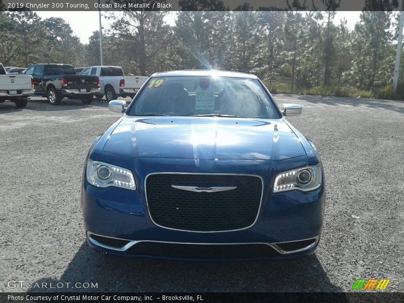 Ocean Blue Metallic / Black 2019 Chrysler 300 Touring