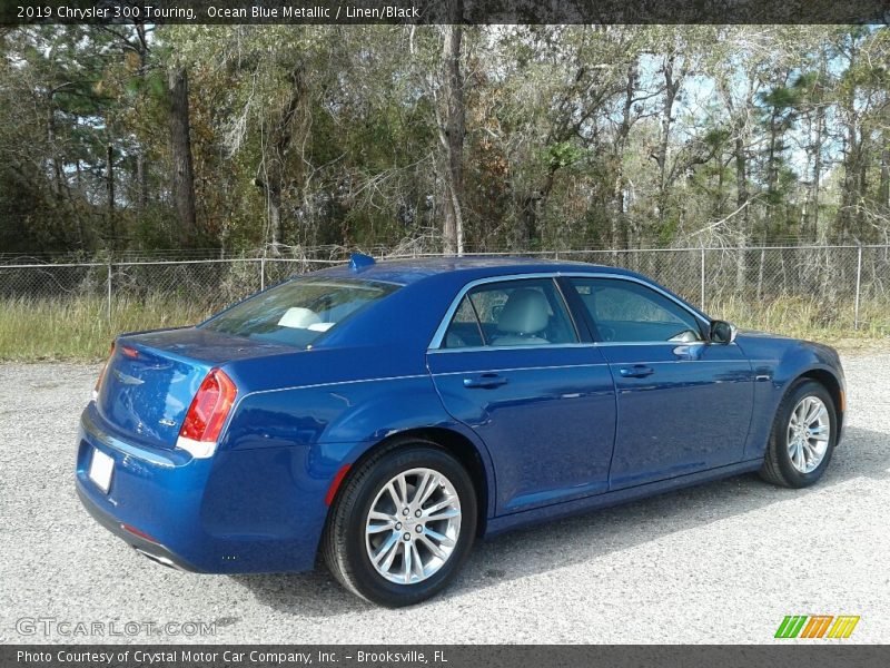 Ocean Blue Metallic / Linen/Black 2019 Chrysler 300 Touring