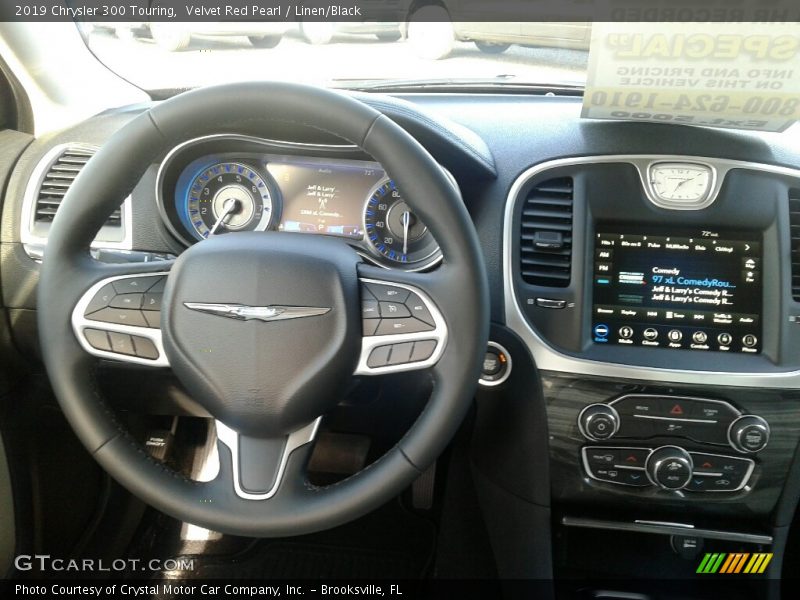 Velvet Red Pearl / Linen/Black 2019 Chrysler 300 Touring