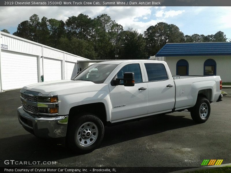 Front 3/4 View of 2019 Silverado 3500HD Work Truck Crew Cab