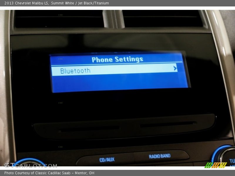 Summit White / Jet Black/Titanium 2013 Chevrolet Malibu LS