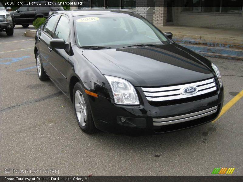 Black / Charcoal Black 2006 Ford Fusion SE