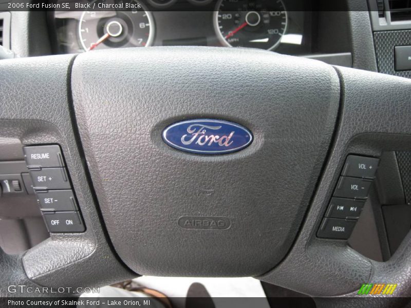 Black / Charcoal Black 2006 Ford Fusion SE