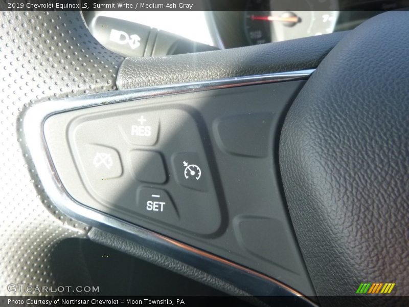 Summit White / Medium Ash Gray 2019 Chevrolet Equinox LS