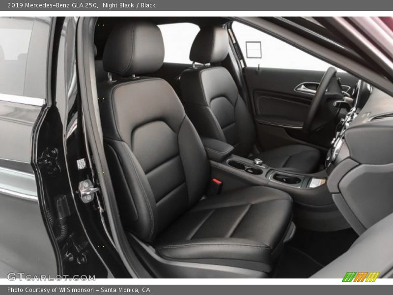 Night Black / Black 2019 Mercedes-Benz GLA 250