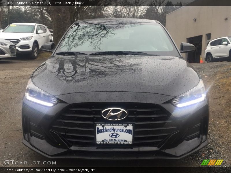 Ultra Black / Black 2019 Hyundai Veloster 2.0