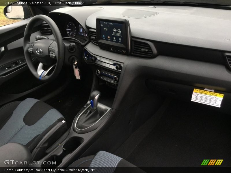 Ultra Black / Black 2019 Hyundai Veloster 2.0