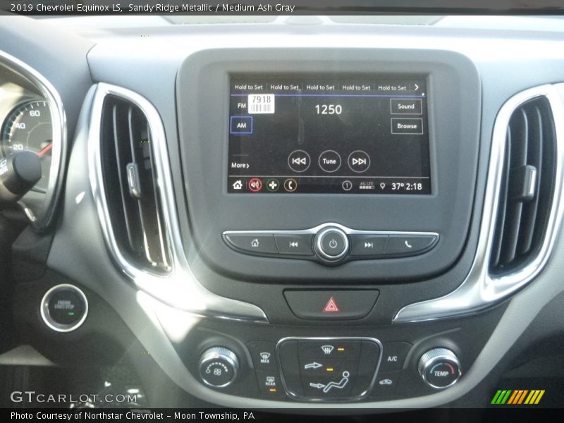 Sandy Ridge Metallic / Medium Ash Gray 2019 Chevrolet Equinox LS