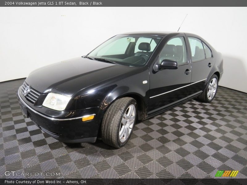 Black / Black 2004 Volkswagen Jetta GLS 1.8T Sedan