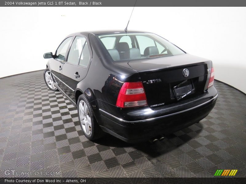 Black / Black 2004 Volkswagen Jetta GLS 1.8T Sedan
