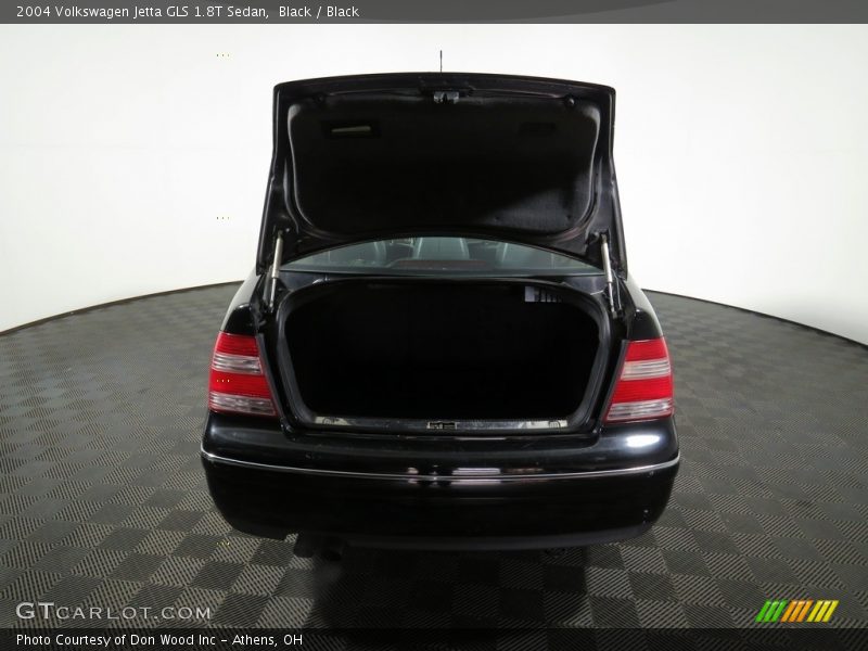 Black / Black 2004 Volkswagen Jetta GLS 1.8T Sedan
