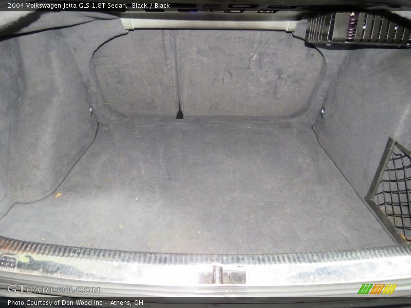 Black / Black 2004 Volkswagen Jetta GLS 1.8T Sedan
