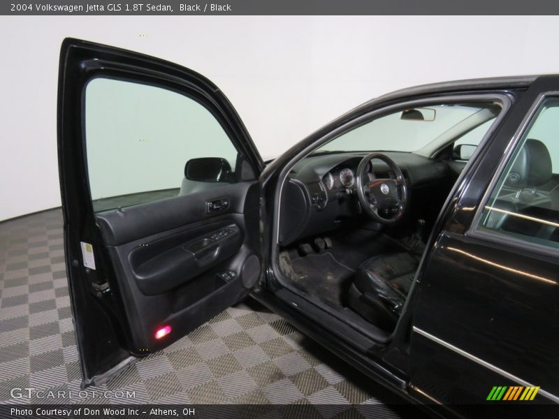 Black / Black 2004 Volkswagen Jetta GLS 1.8T Sedan