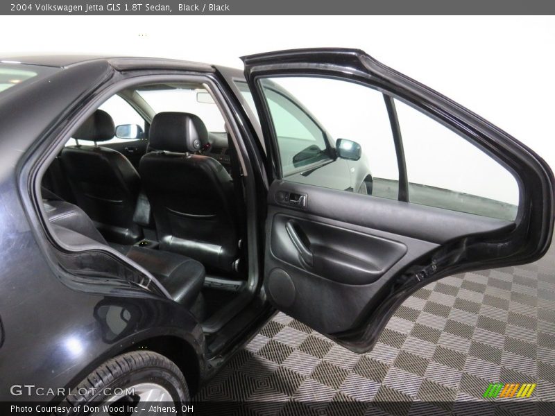 Black / Black 2004 Volkswagen Jetta GLS 1.8T Sedan