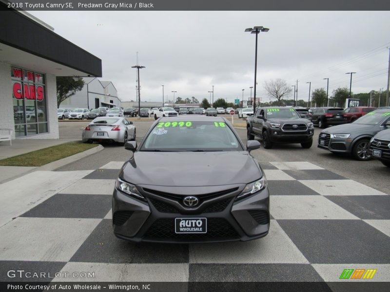 Predawn Gray Mica / Black 2018 Toyota Camry SE