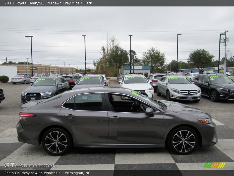 Predawn Gray Mica / Black 2018 Toyota Camry SE