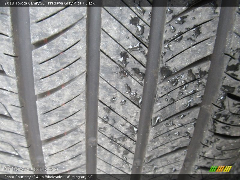 Predawn Gray Mica / Black 2018 Toyota Camry SE