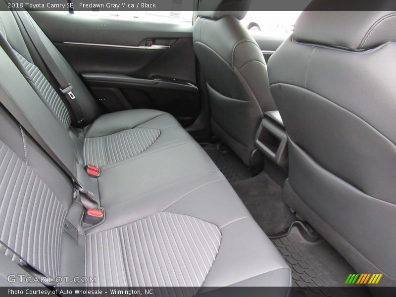 Predawn Gray Mica / Black 2018 Toyota Camry SE