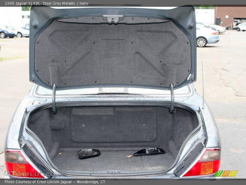 Steel Grey Metallic / Ivory 1996 Jaguar XJ XJ6