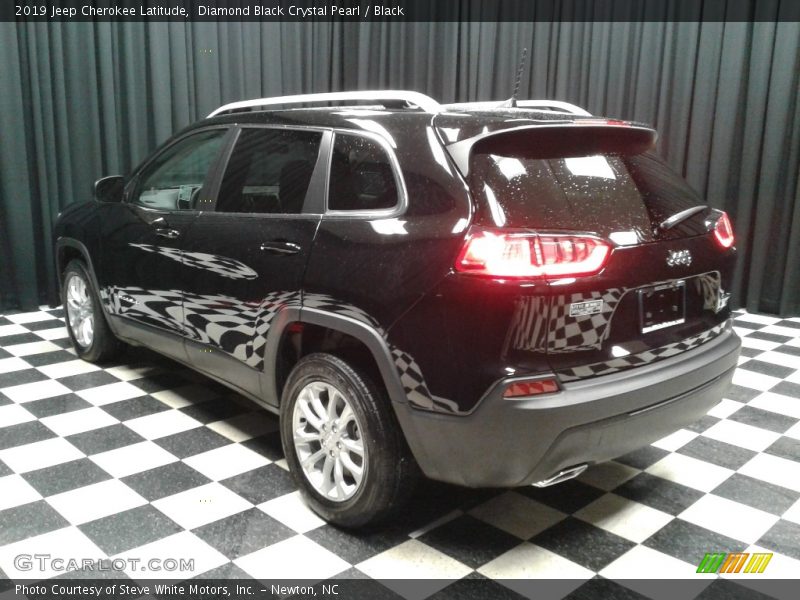 Diamond Black Crystal Pearl / Black 2019 Jeep Cherokee Latitude